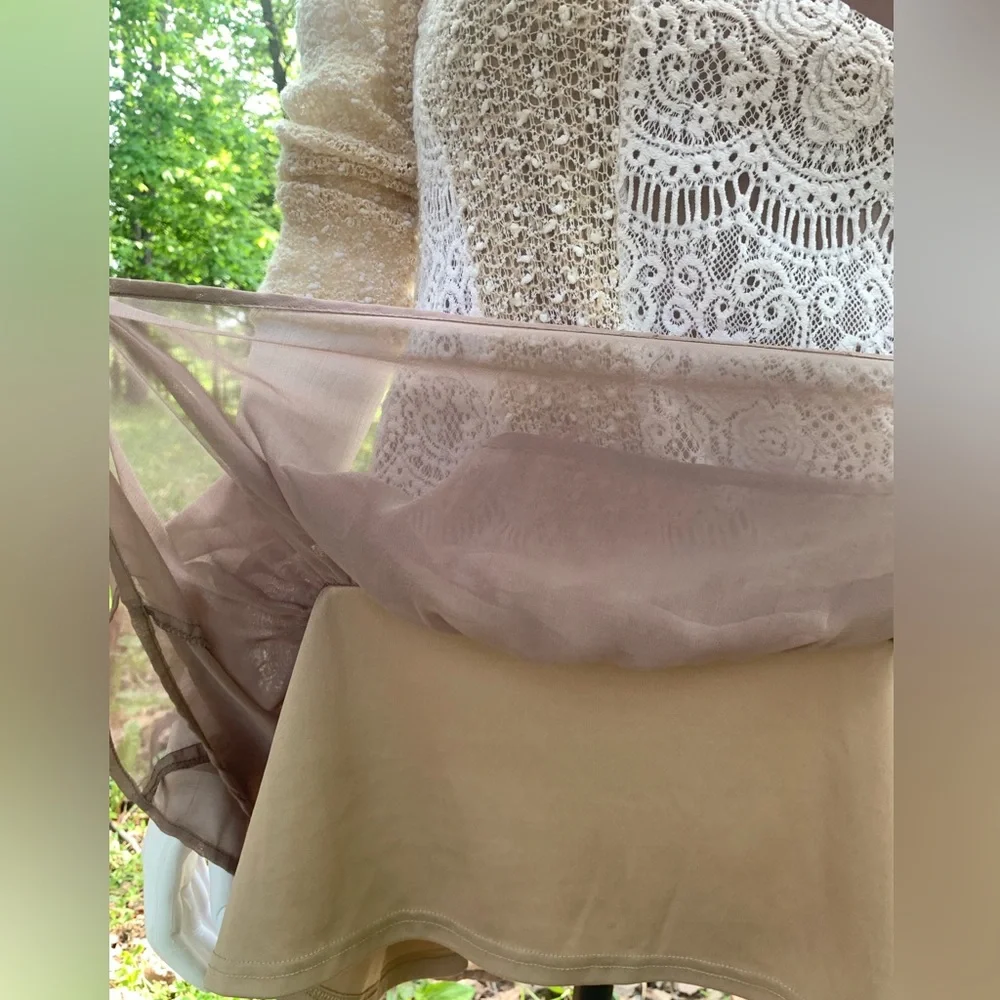 Ryu Cream and Brown Cowl Neck Sweater with Cable Knit Design - Picture 4 of 9